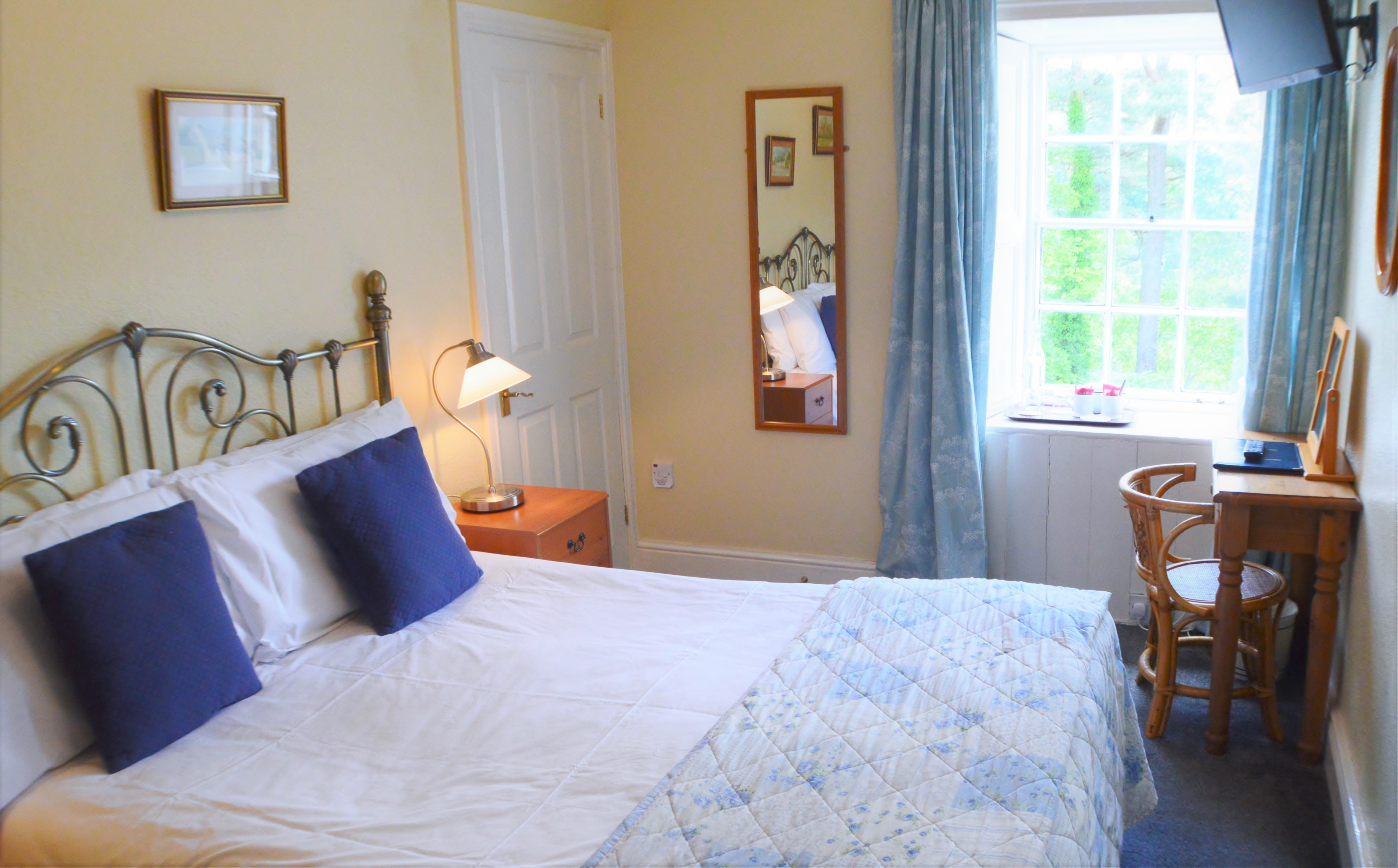 Room 4